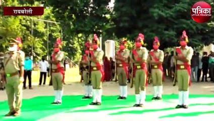 सड़क हादसे में जान गवांने वाले पीआरडी व पीआरवी के जवानों को डीएम ने दी श्रद्धांजलि