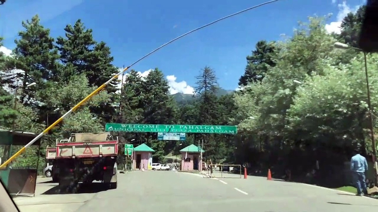 A Road Trip to Pahalgam