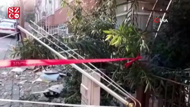 Avcılar'da bir binanın balkonu çöktü