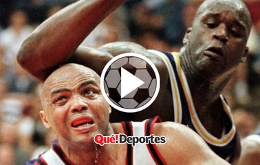 1 vs 1 épico sin camiseta Shaq vs Barkley