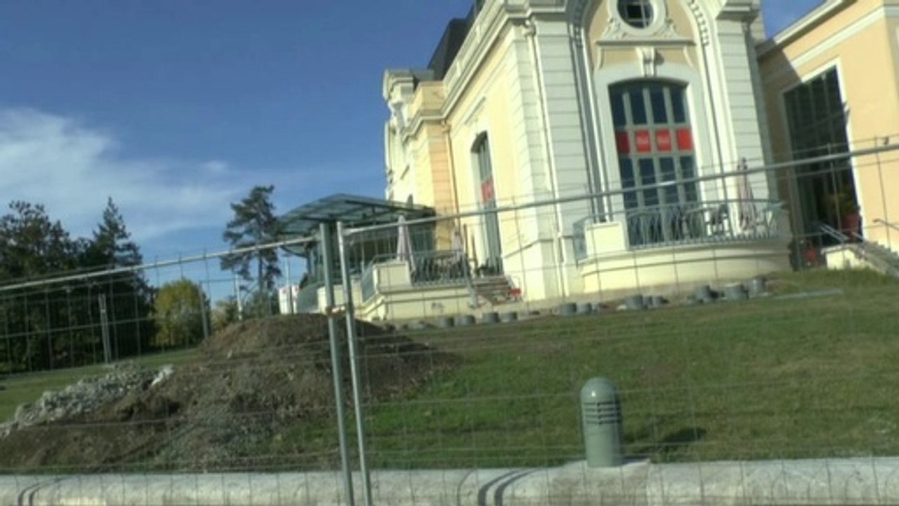 LES SCOOPS DE MICHOU64 W-D.D. - 8 OCTOBRE 2020 - PAU - CONSTRUCTION SUR LE COTÉ DE LA BELLE ÉPOQUE D'UNE TERRASSE AU PALAIS BEAUMONT