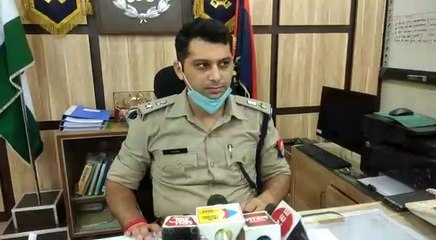 झांसी में नाबालिग छात्रा से रेप कर बनाया अश्लील वीडियो, पॉलीटेक्निक कैंपस में खींच ले गए थे दरिंदे