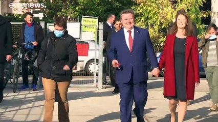 Marad a baloldal, hatalmasat bukott a szélsőjobb Bécsben