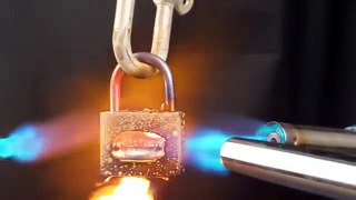 A Gas ,Torch ,VS Locks ,Amazing ,Experiment.