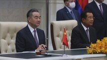 China y Camboya firman un tratado de libre comercio