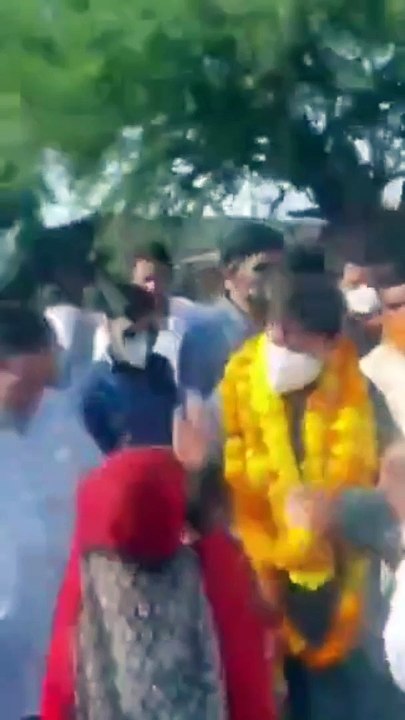 विजयवर्गीय के वायरल वीडियो पर जीतू पटवारी बोले- एक मंत्री पैसे बांटता है, दूसरा साड़ी बांट रहा है, जनता सब देख रही है