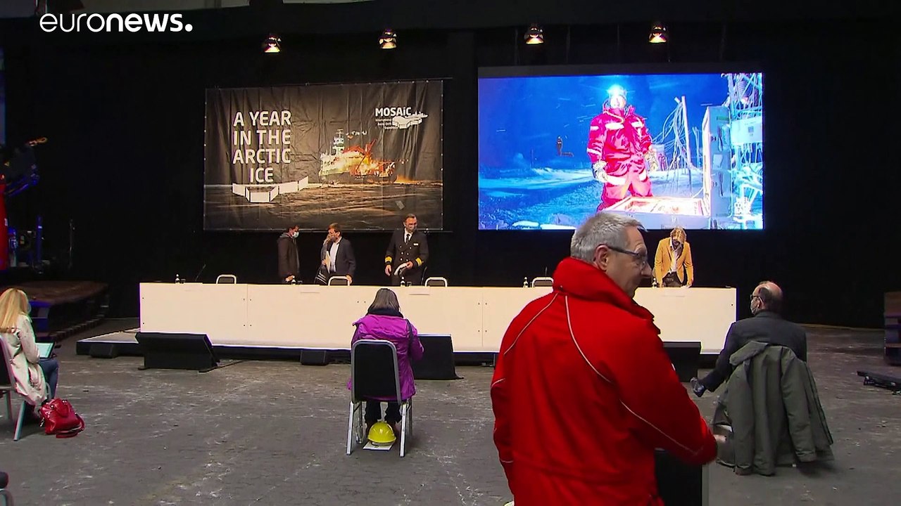 Forschungsschiff 'Polarstern' nach einem Jahr in der Arktis wieder daheim