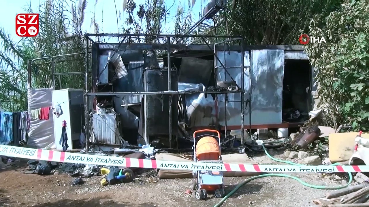 Bir babanın yangında ölen bebeğine son bakışı