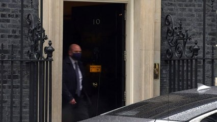 PM leaves Downing St for Commons