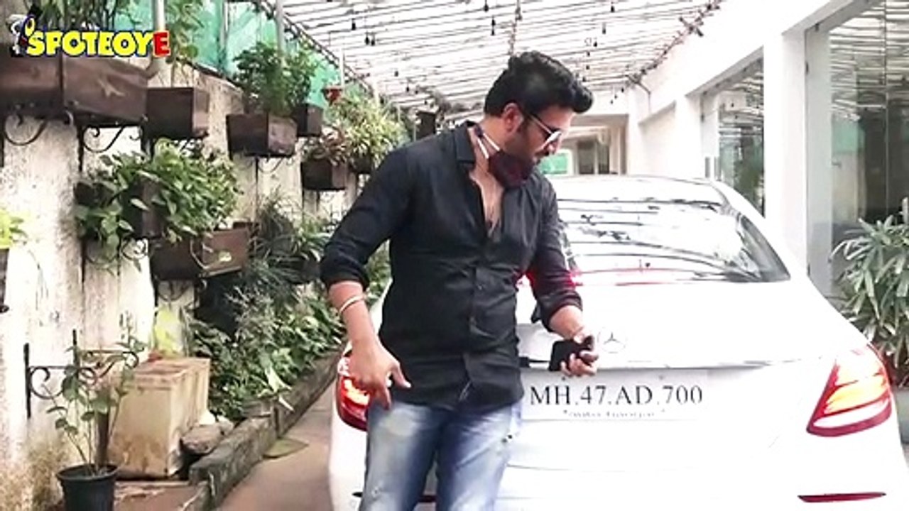 Spotted: Riteish Deshmukh in bandra & Sharad Kelkar at Sunny Super Sound | SpotboyE