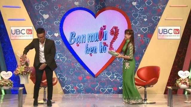 Chàng trai Phan Thiết lắp ba lắp bắp vì gặp cô gái Tiền Giang quá xinh trong bộ áo dài thướt tha