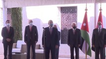 الحكومة الأردنية الجديدة برئاسة بشر الخصاونة تؤدي اليمين الدستورية