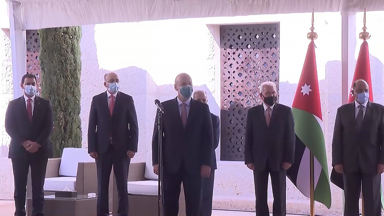 الحكومة الأردنية الجديدة برئاسة بشر الخصاونة تؤدي اليمين الدستورية