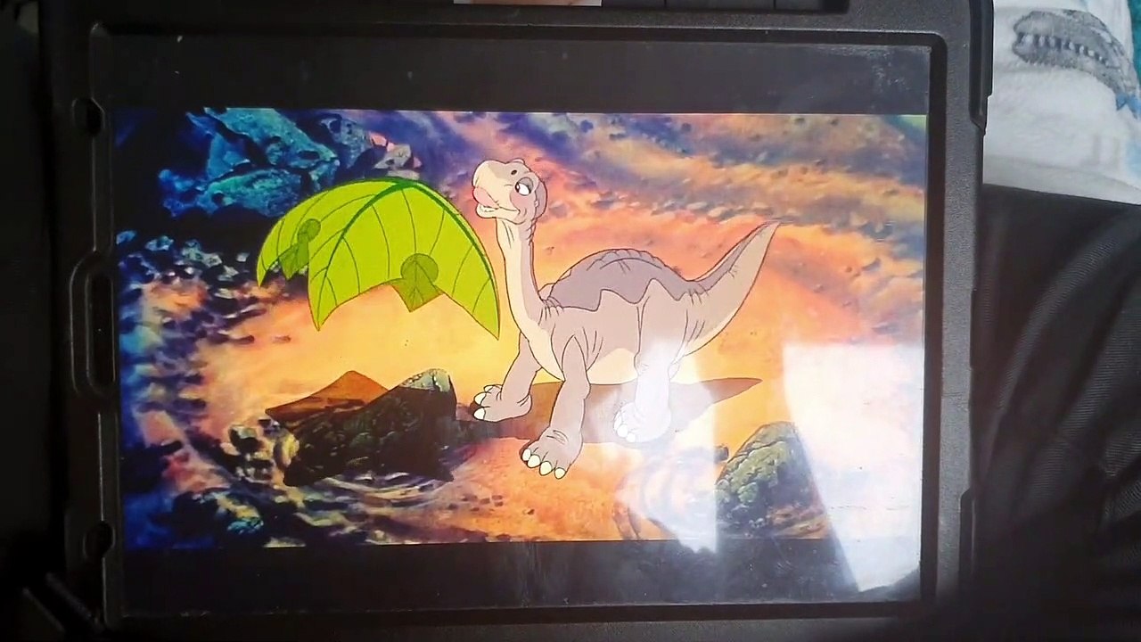 The Land Before Time 01 Littlefoot Meets Cera Remastered