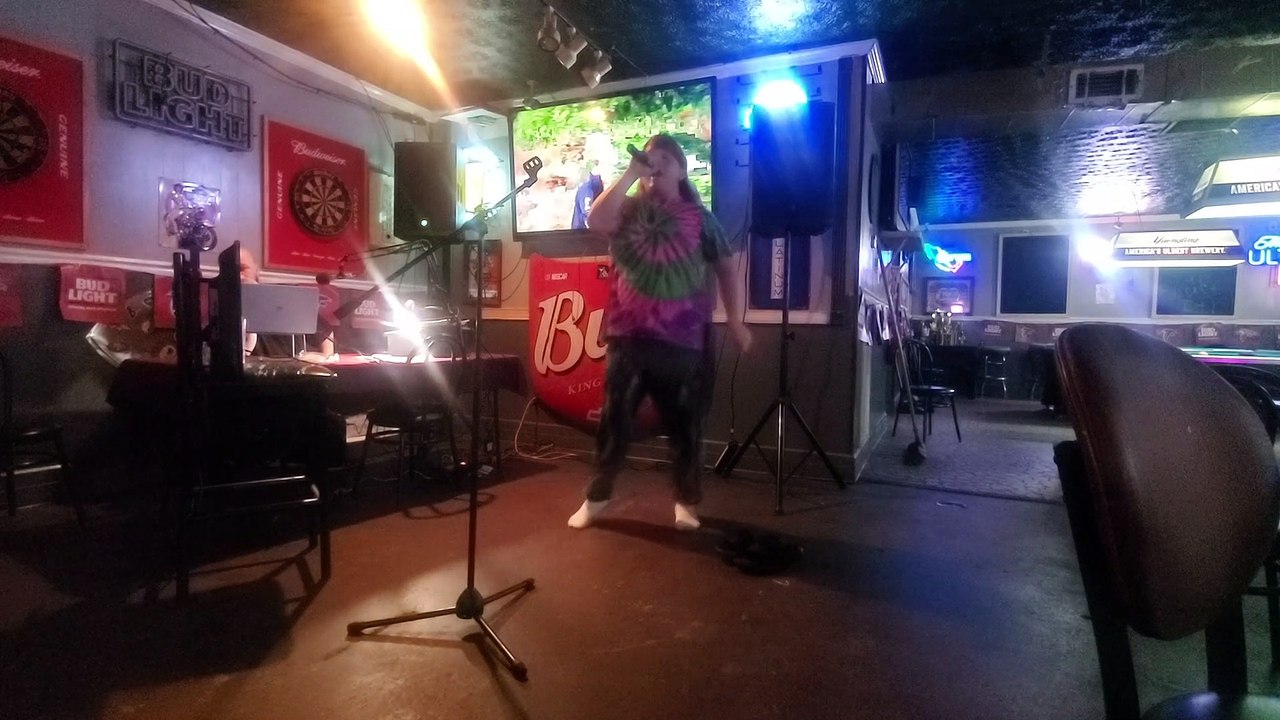 KARAOKE - Smut Peddlers - Do The Flop