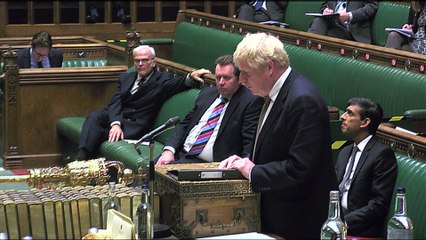 COVID-19: Τρία επίπεδα συναγερμού και νέα μέτρα στη Μεγάλη Βρετανία