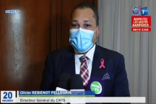 RTG / Signature de convention entre le Ministre de la santé et les directeurs des Centres Hospitaliers régionaux