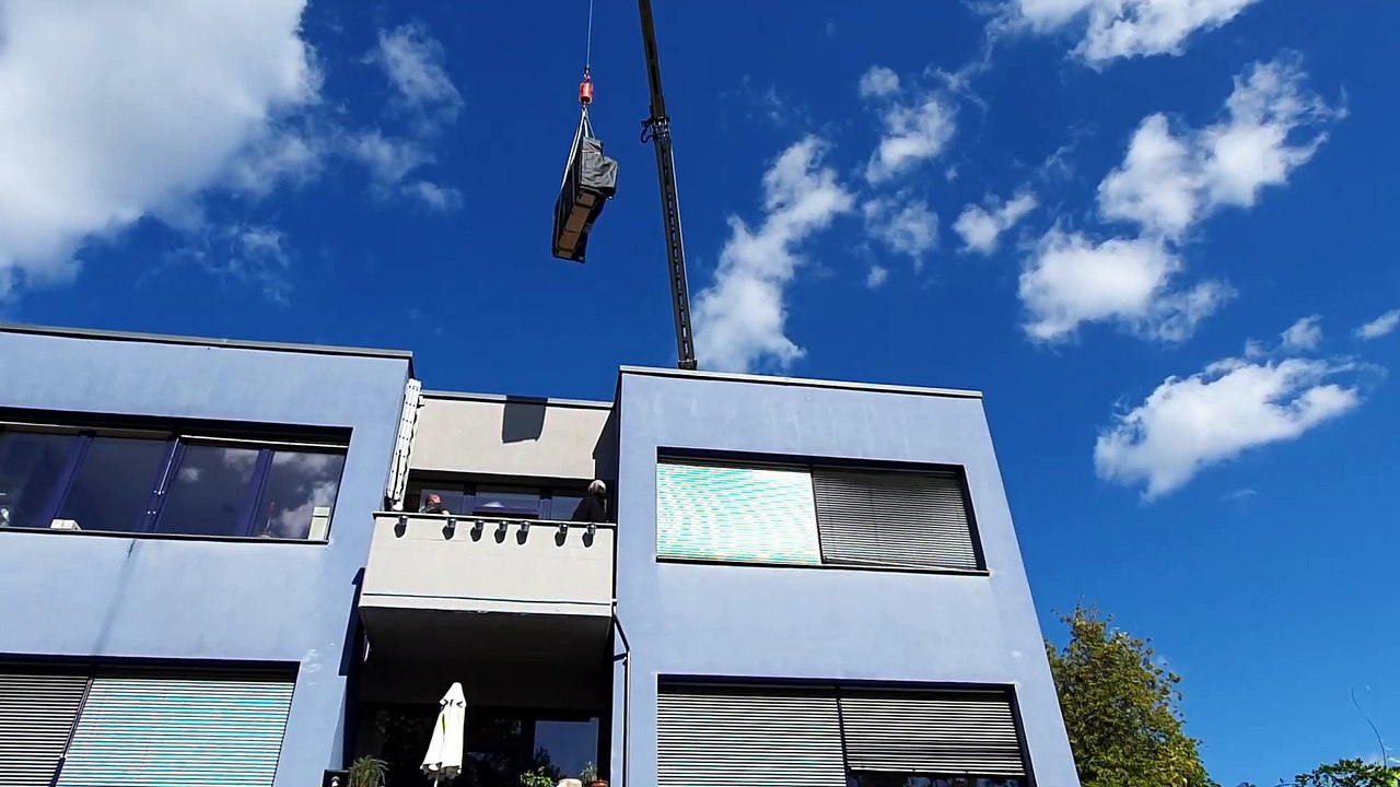 Klaviertransport Berlin mit Kran - 06 09 2019 - 2 von 2 - Klaviertransport Berlin – ZK Piano Transporte