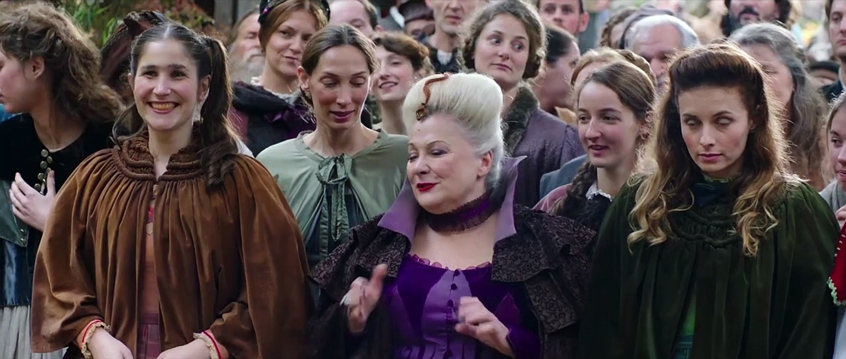 Les nouvelles aventures de Cendrillon (2017) - Bande annonce