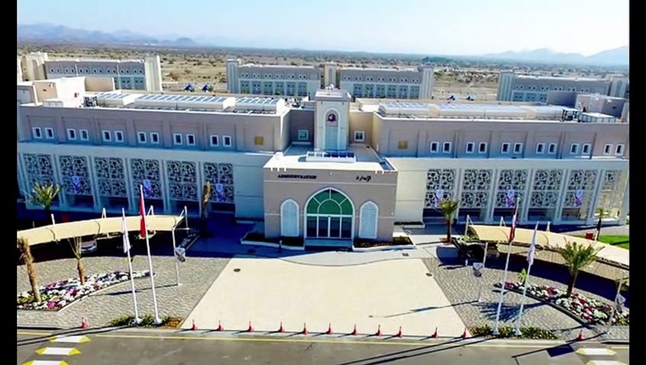 TOP 10 BEST UNIVERSITIES IN OMAN / أفضل 10 جامعات في عمان / TOP 10