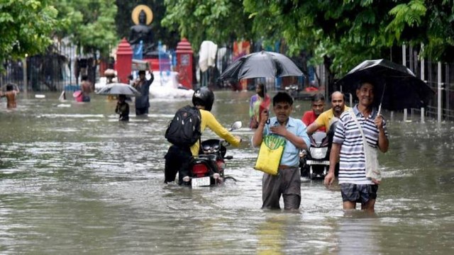 Karnataka: Heavy rains-flood lashes Belagavi
