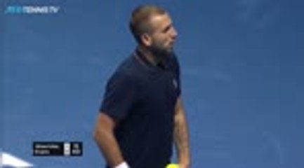 Saint-Pétersbourg - Wawrinka s'en sort miraculeusement contre Evans