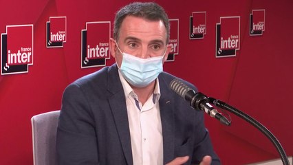 "En Isère, c'est 1200 personnes qui ont basculé au RSA depuis le printemps. En France, c'est un million de pauvres" (Éric Piolle)