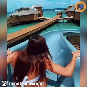 Iris Mittenaere assume son derrière et se taquine avec son chéri !