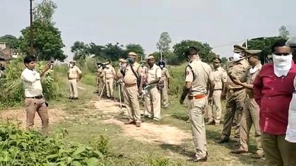 अवैध स्लाटर हाउस पर पुलिस प्रशासन द्वारा किया गया भवन का ध्वस्तीकरण