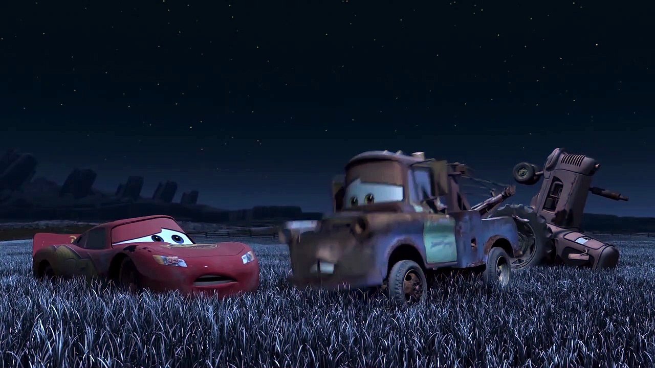 CARS Film Clip -  Hook und Lightning erschrecken Traktoren