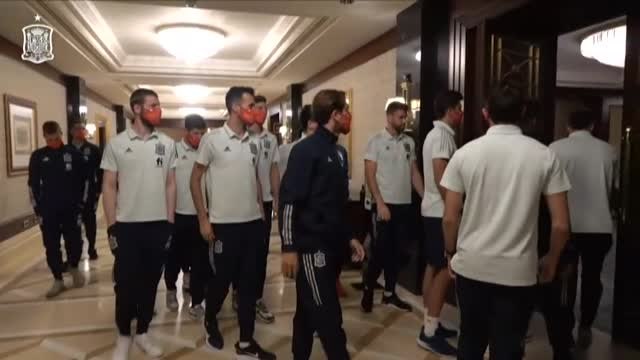 España acude a la última reunión antes de enfrentarse con Ucrania