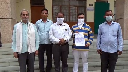 पीएसीएल लिमिटेड कंपनी पर फर्जीवाड़े का आरोप, रुपयों की मांग