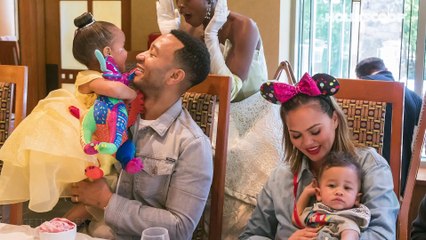 Celebrities Reach Out After Chrissy Tiegen & John Legend’s Tragic Loss Of Baby Jack