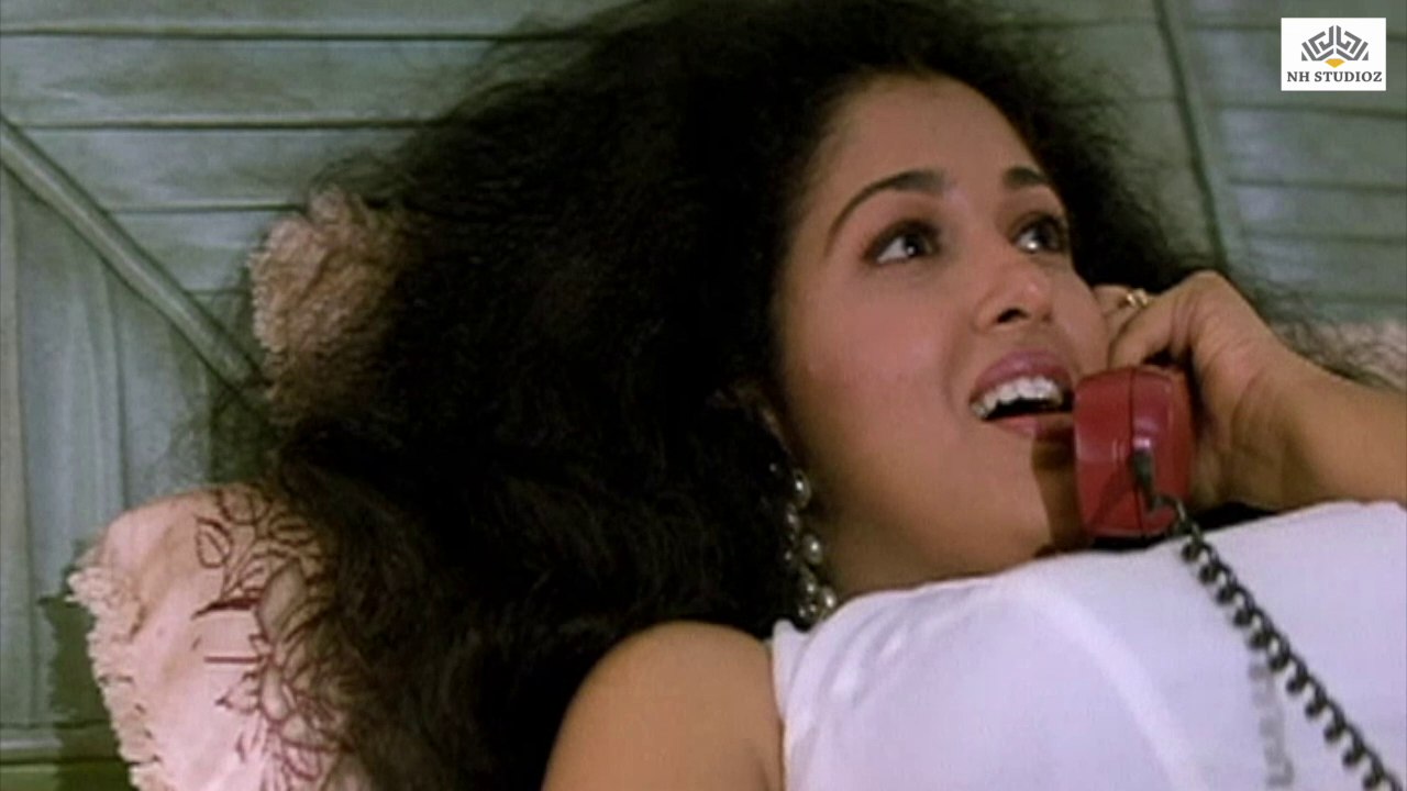 Romantic Scene | Aadmi (1993) | Mithun Chakraborty | Gautami | Bollywood Hindi Movie Scene | Aadmi Romantic Scene