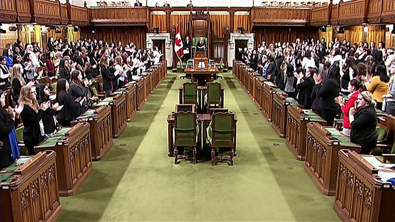 Muslim woman makes impassioned statement in House of Commons - YouTube