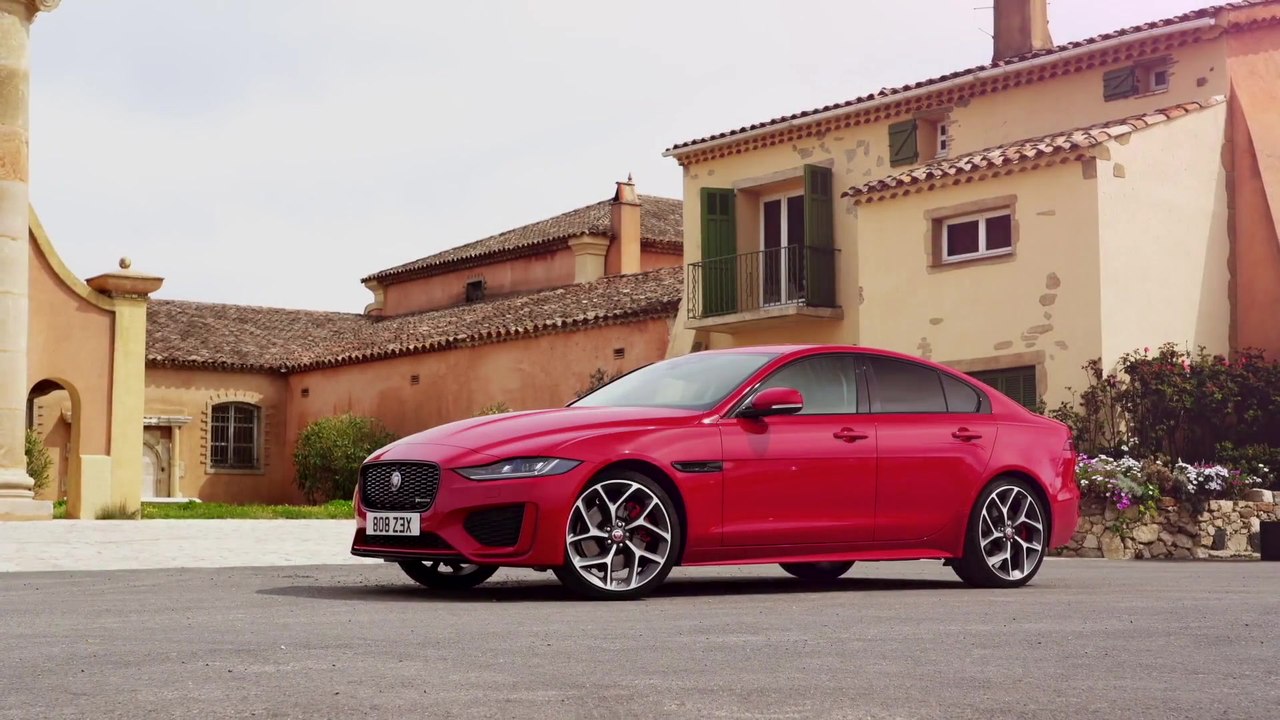 Die kompakte Sportlimousine Jaguar XE Highlights