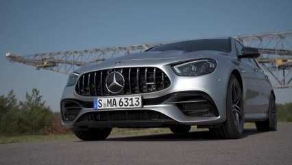 Mercedes-AMG E 63 S 4MATIC+ Sedan in high-tech silver Driving Video