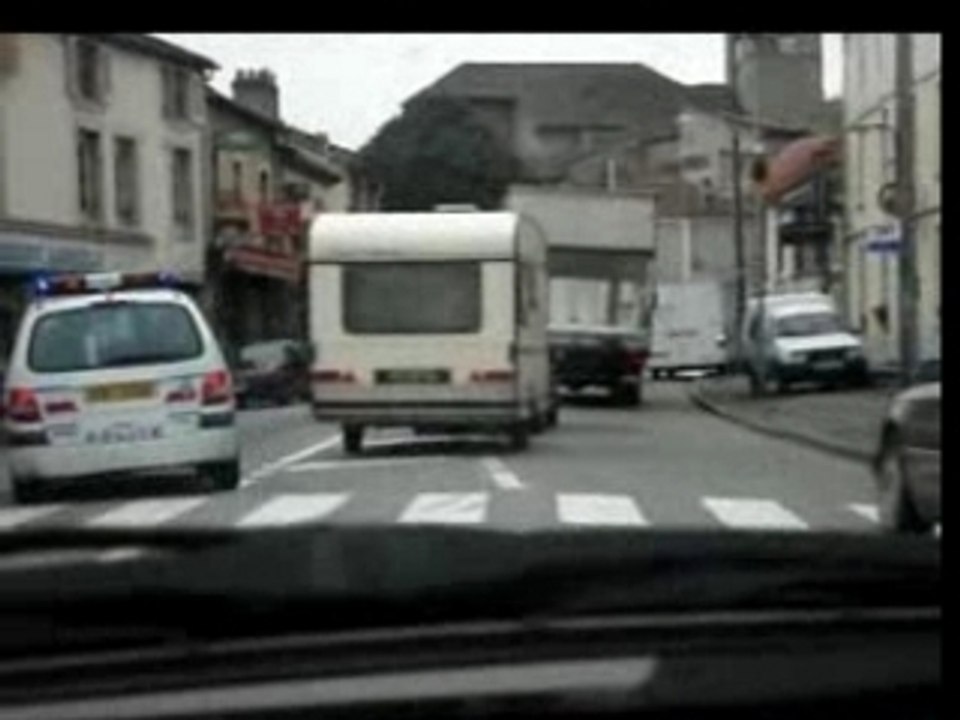 course poursuite Police-caravane