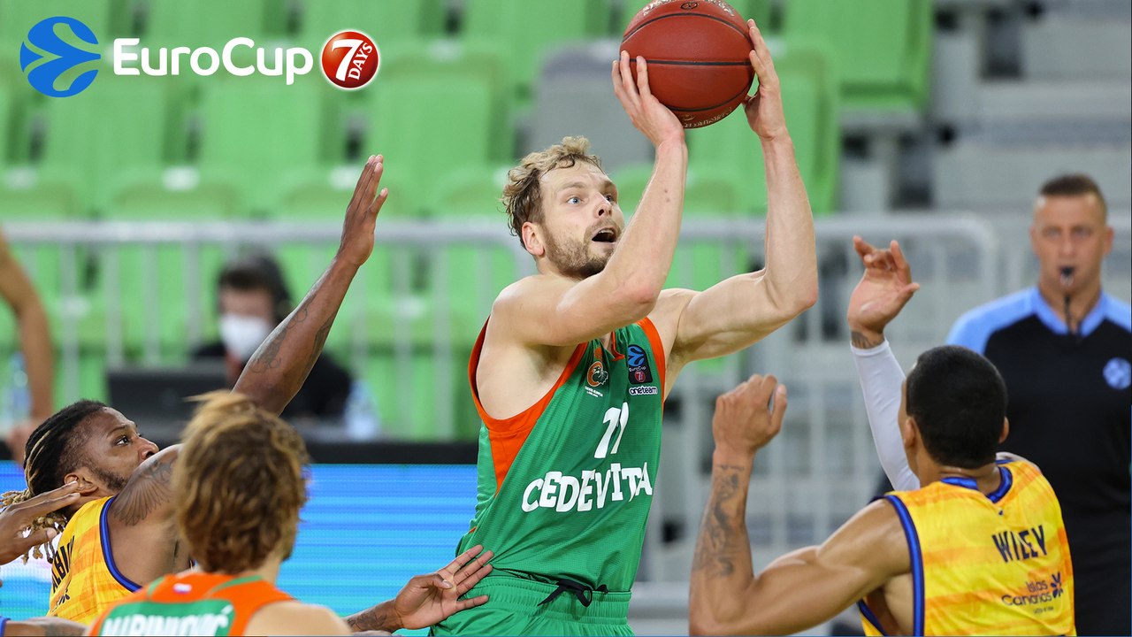 Jones boosted Olimpija to first win