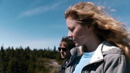 BODY AND BONES movie - Kelly Van der Burg, Joel Thomas Hynes, Ruth Lawrence, Lawrence Barry