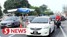 Conditional MCO Day 1: 93 roadblocks set up in Klang Valley 