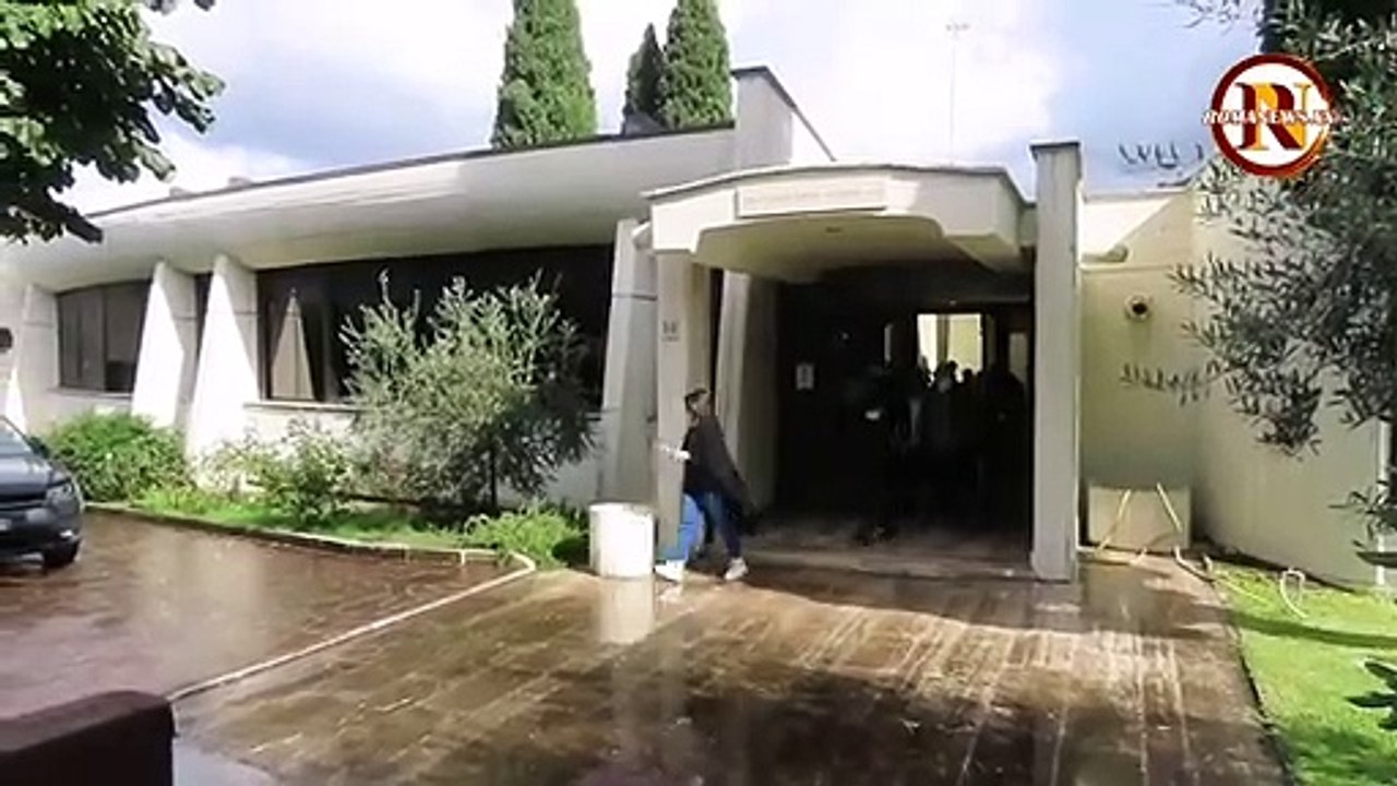 Totti al funerale del papa Enzo