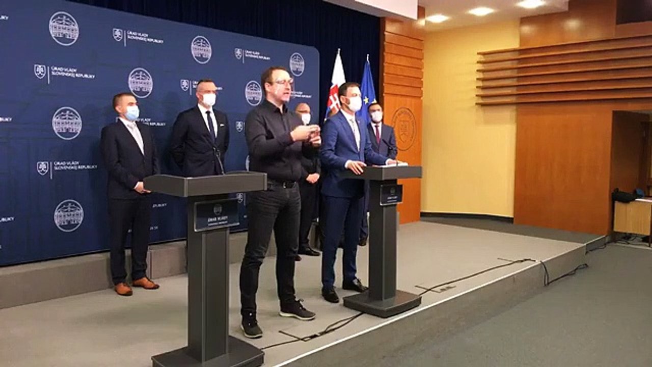 ZÁZNAM: Brífing ministra financií E. Hegera