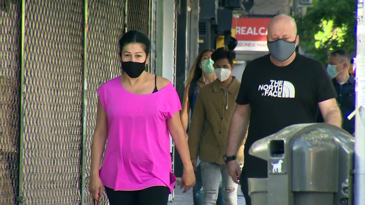 La pandemia supera los 38 millones de casos con más de 1,08 millones de muertos