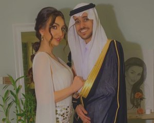 عايض يوسف يرد بطريقة ساخرة على شائعة طلاقه