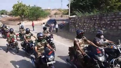 कोरोना जागरूकता के लिए बाइक रैली...