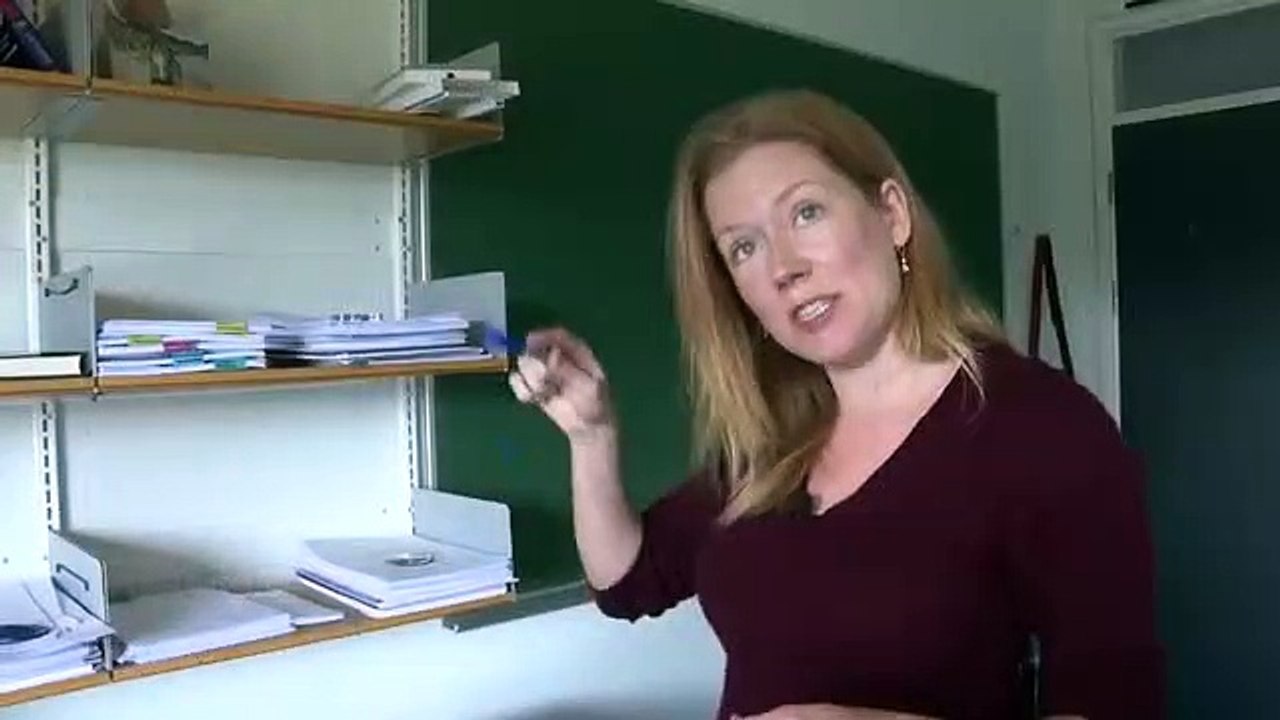 A Prime Surprise (Mertens Conjecture) - Numberphile