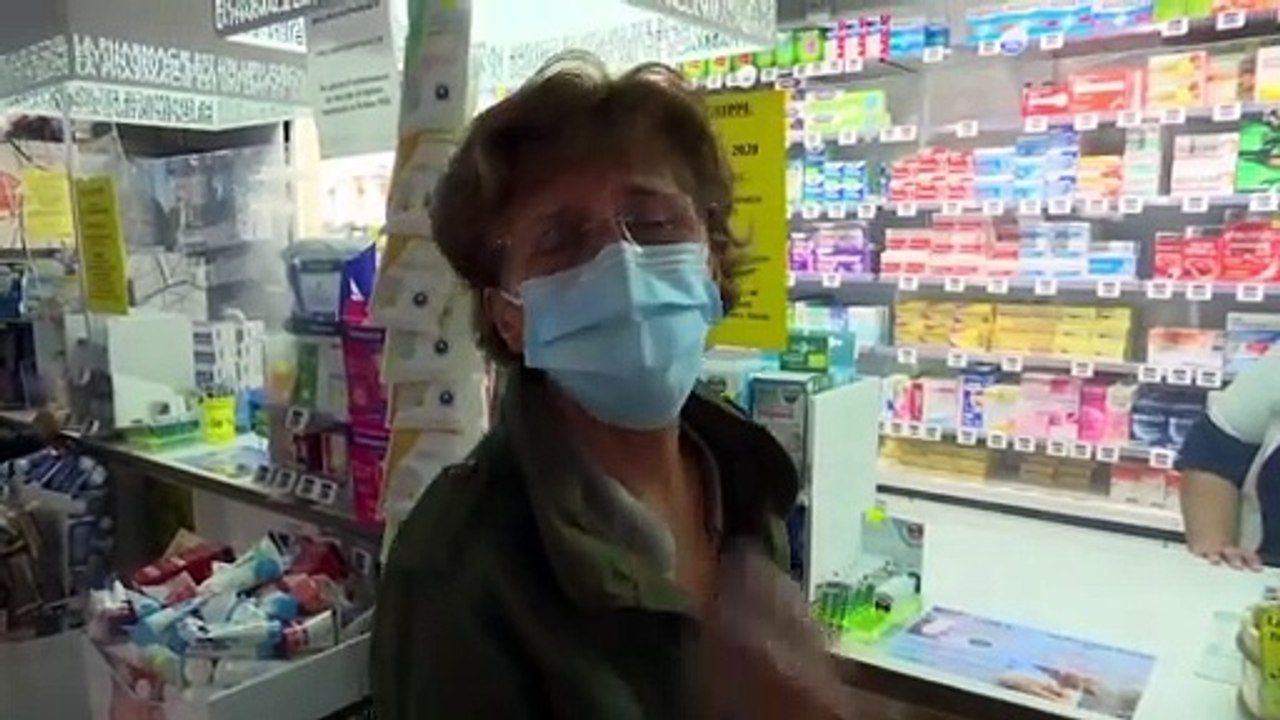 Все больше французов хотят сделать прививку про...