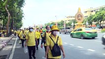تظاهرة لمؤيدي الديموقراطية وأخرى لأنصار الملكية في تايلاند