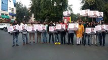 भारतीय जनता युवा मोर्चा ने कांग्रेस के खिलाफ शहीद पार्क पर किया प्रदर्शन